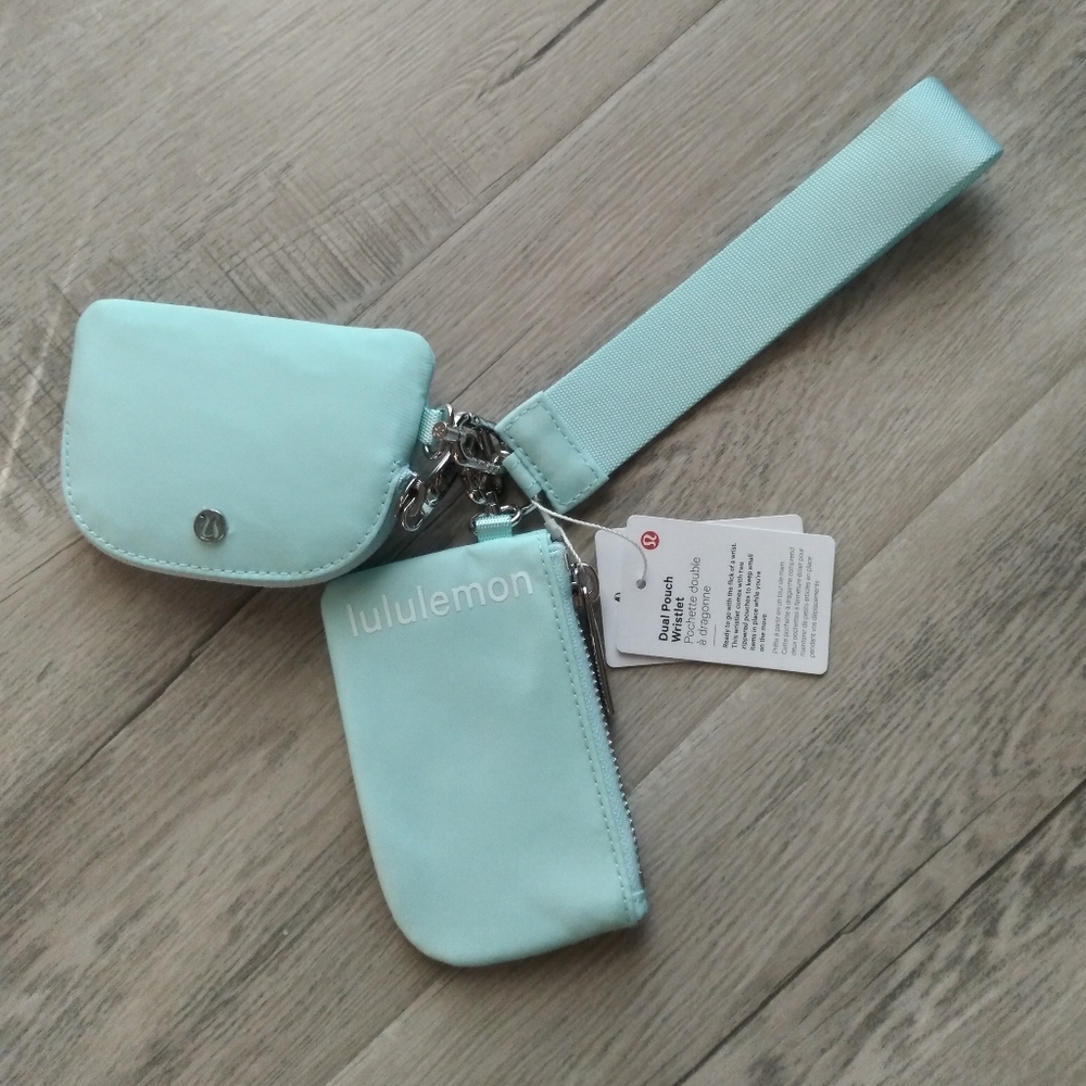 Lululemon Mint Green Wristlet Set